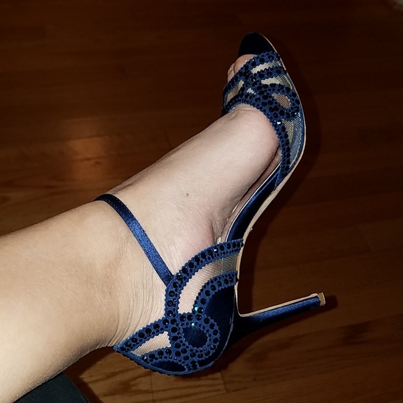 Gorgeous blue stilettos 👠 - Picture 6 of 9